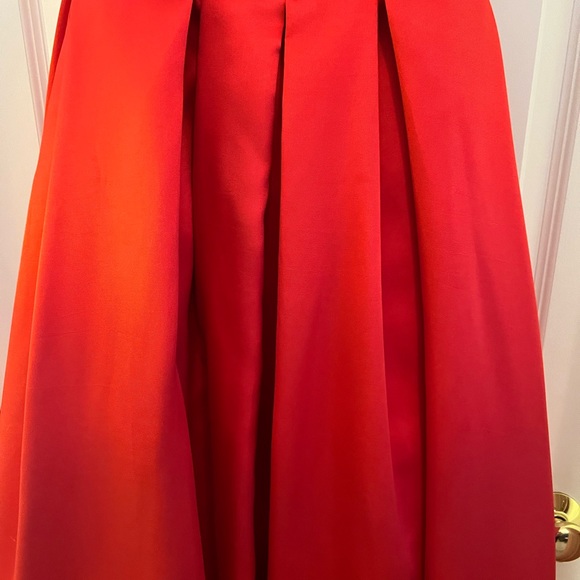 Allie B by Alexandra’s formal red gown - Picture 5 of 8